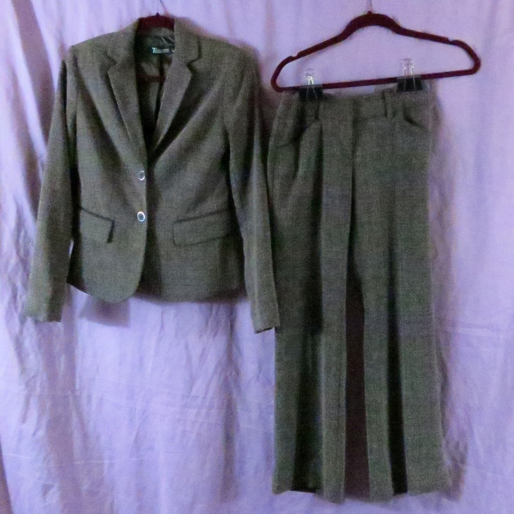 7th Avenue Pant Suit 0 Brown Wear to Work
